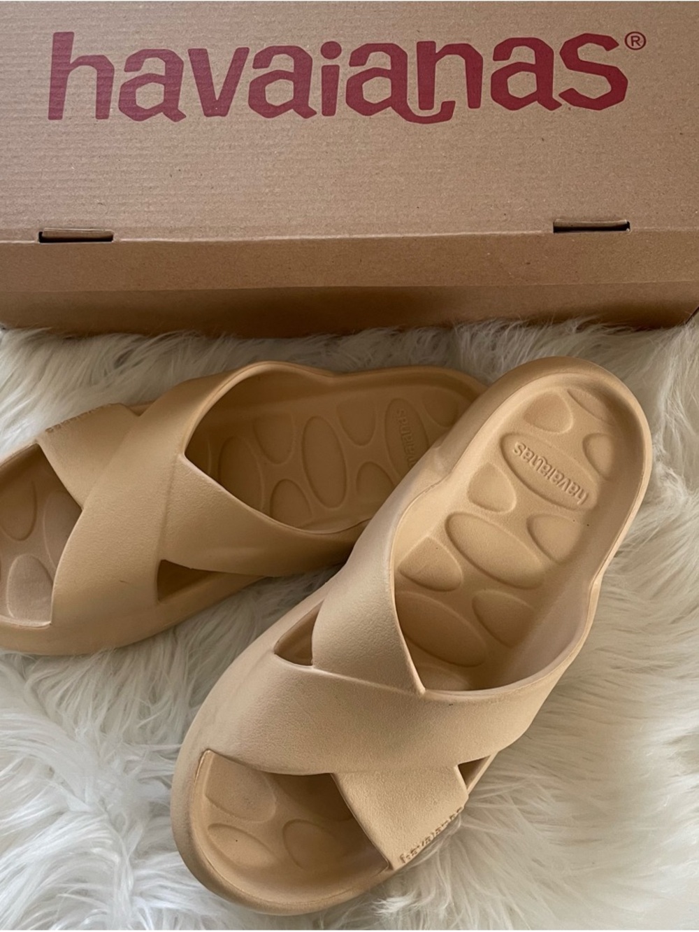 Havaianas Slides with Box